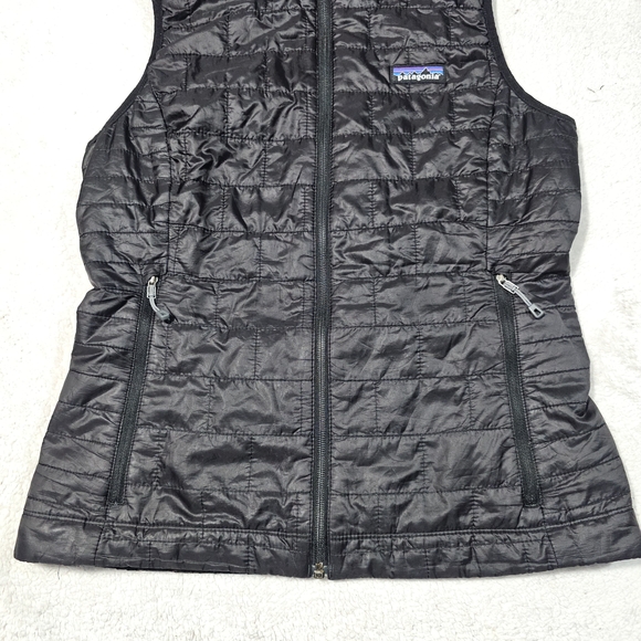 Patagonia Women's Black Quilted Vest - Picture 2 of 7